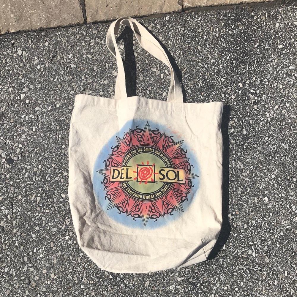 NWOT Del Sol colour changing canvas bag